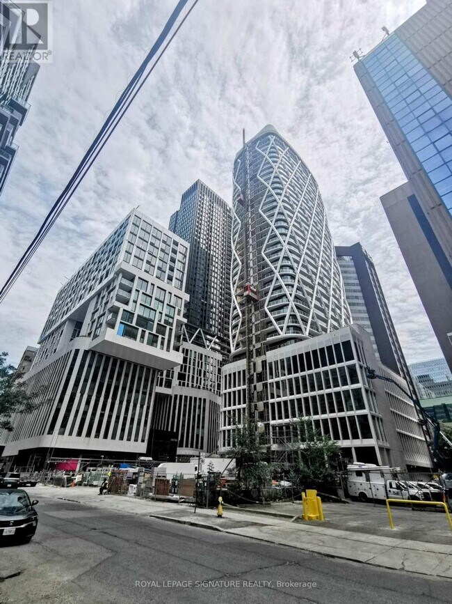 Building Photo - 121 St Patrick St