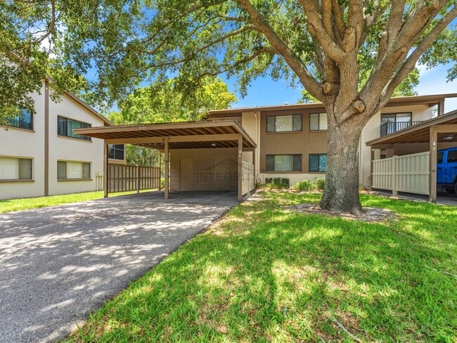 Building Photo - 8305 Sand Wedge Cir