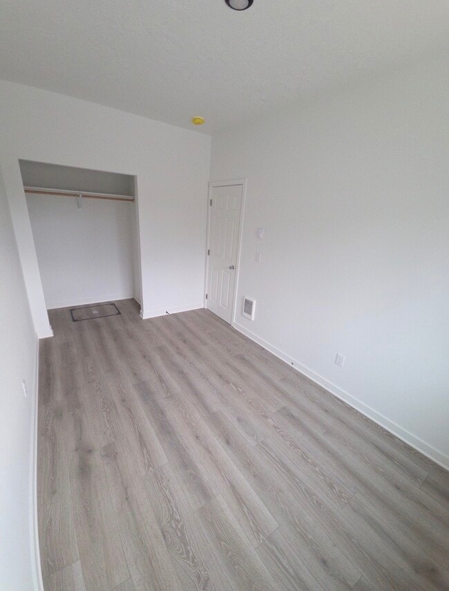 Building Photo - 1528 Wilford Ave