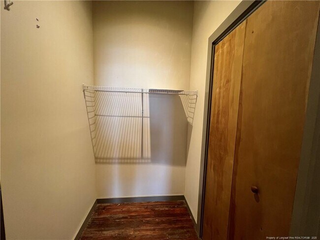 Foto del edificio - 159 Maxwell St