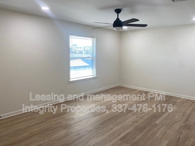 Building Photo - 105 Meaux Blvd