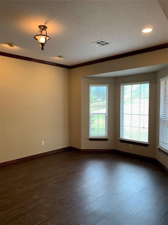 Building Photo - 1011 Laird's Woods Cir