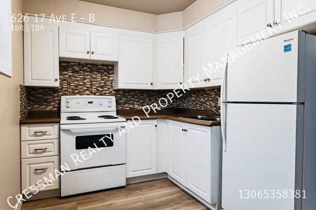 Building Photo - 1 Bed, 1 Den, 1 Bath basement suite located in Al Ritchie