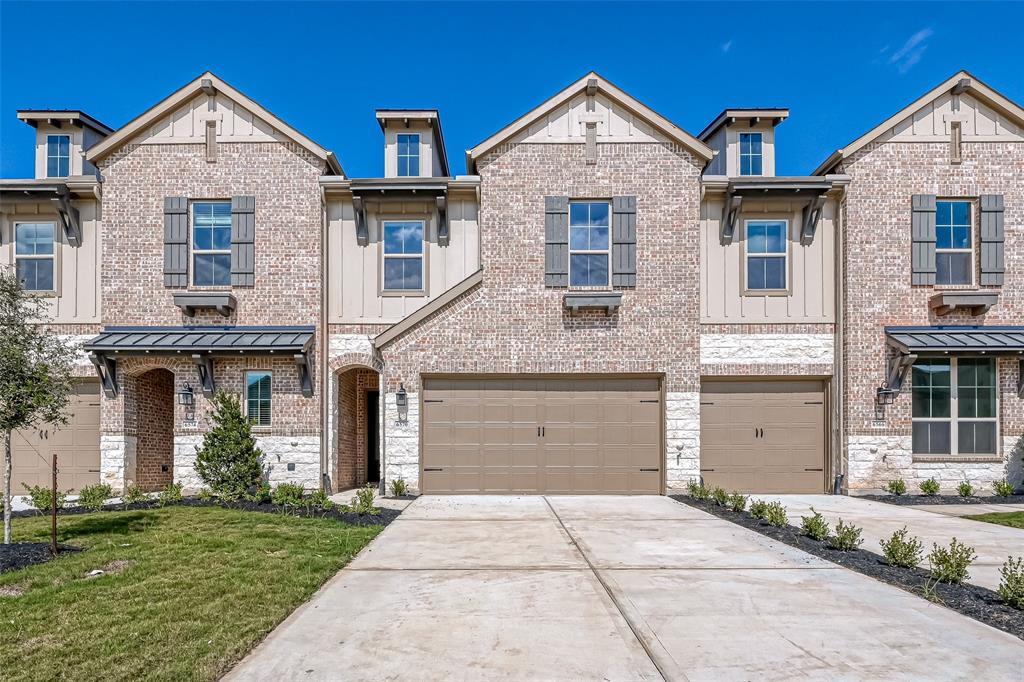 Primary Photo - 6570 Scarlet Pond Ln