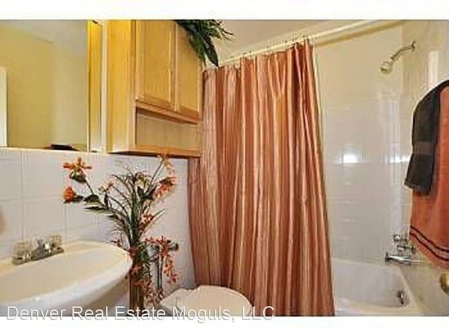 Building Photo - 1 br, 1 bath House - 1130 PENNSYLVANIA St ...
