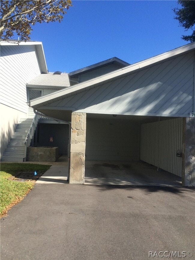 Building Photo - 791 E Hartford St