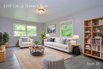 Building Photo - 1209 Circle Terrace Blvd NE