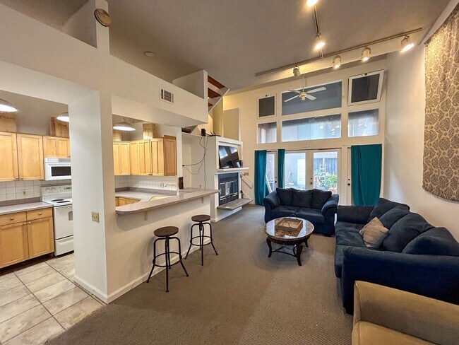 Foto del edificio - 716 NE 1st St