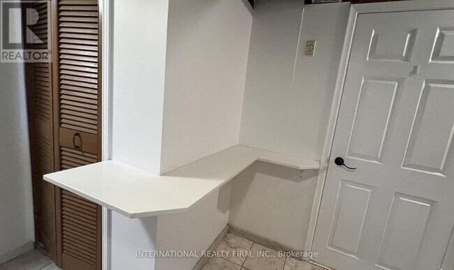 Photo du bâtiment - 11 Misthollow Square