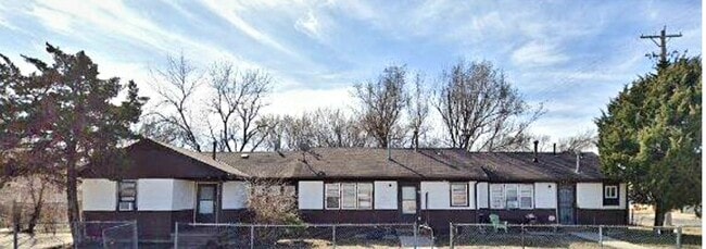 Building Photo - 2005 E Elm St