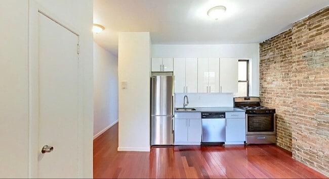 Photo - 1486 Bedford Ave Apartment