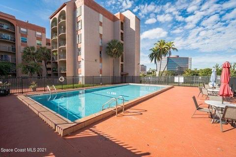 Foto del edificio - 5199 NW 7th St