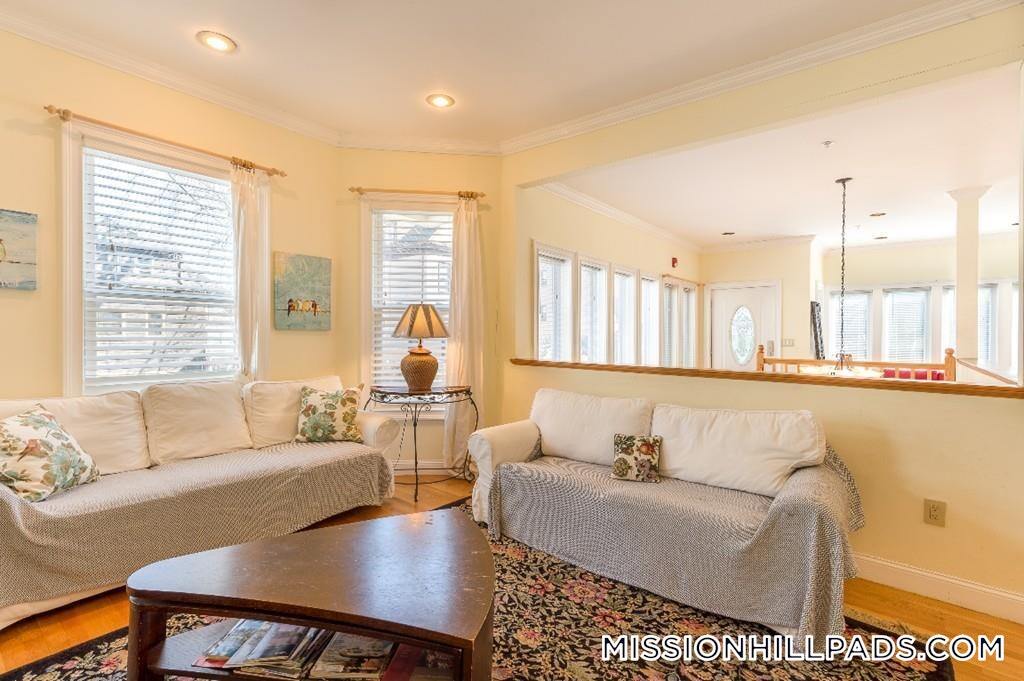 Foto principal - 74 Georgia St