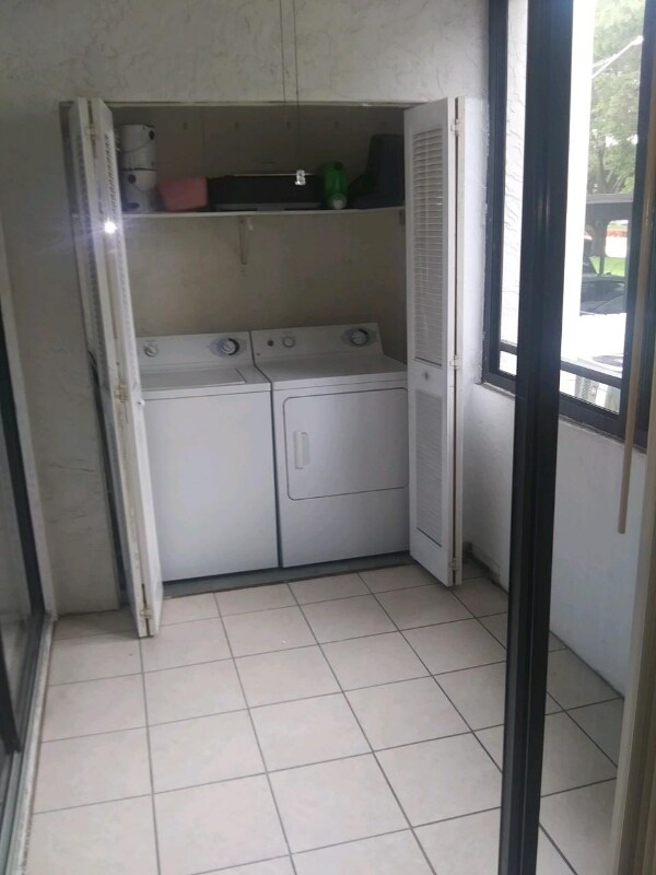 Foto del edificio - 2587 Countryside Blvd