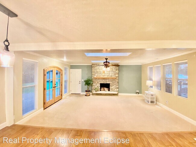Foto del edificio - 3 br, 2 bath House - 11623 40 Dr. SE