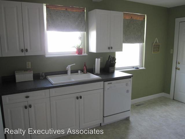 Building Photo - 3 br, 1 bath House - 1844 Kettering Road