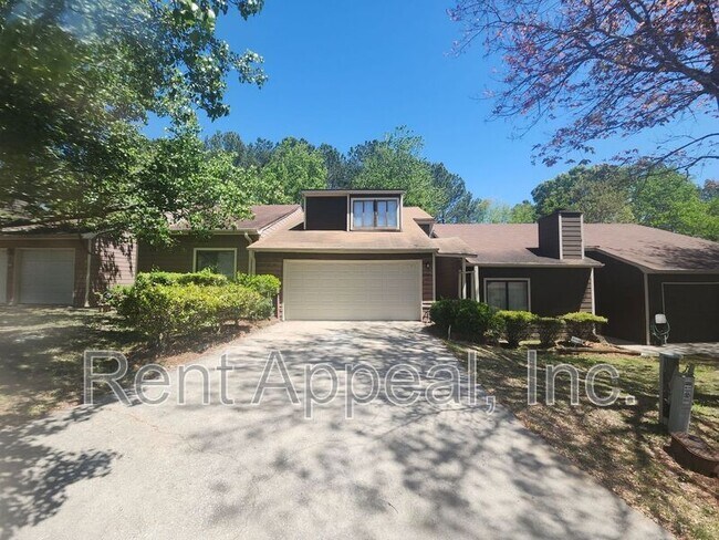 Building Photo - 1560 Burnstone Dr
