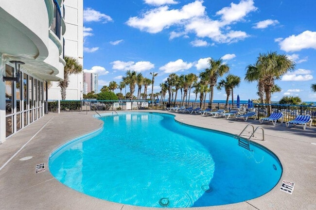 Foto del edificio - 2300 N Ocean Blvd