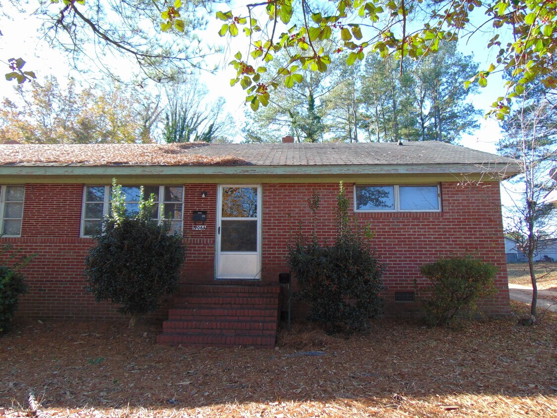 1906 Rose St, Goldsboro, NC 27530 Apartments Goldsboro, NC