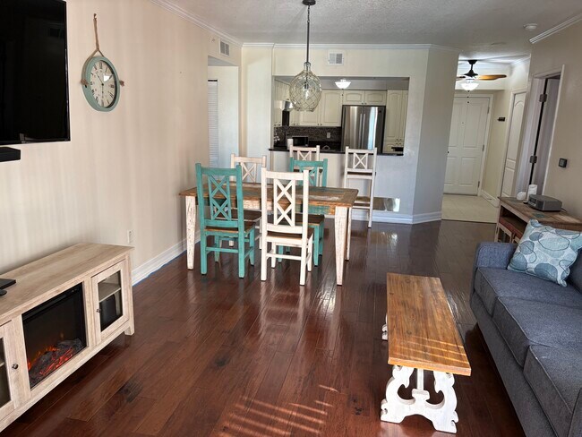 Building Photo - 4516 Seagull Dr