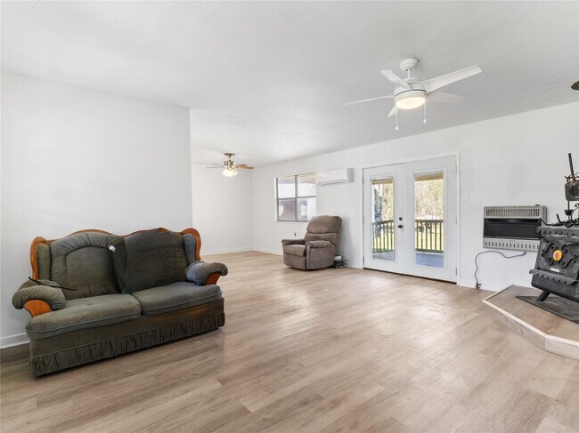 Foto del edificio - 5519 Kincer Rd