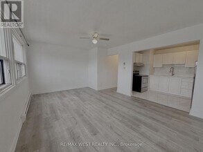 Building Photo - 1687 St Clair Ave W