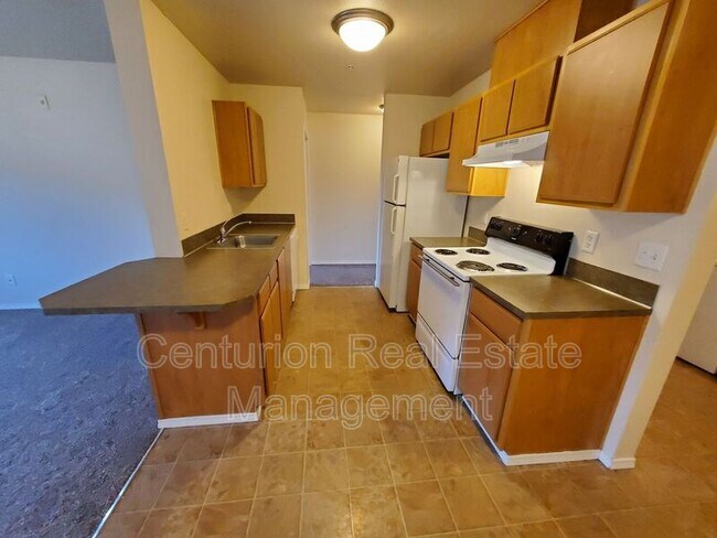 Building Photo - 4480 Seaton Ln NE