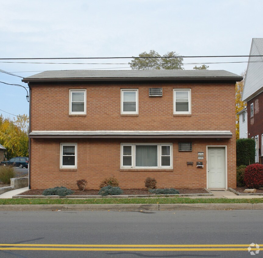 Building Photo - 310-312 W Southern Ave
