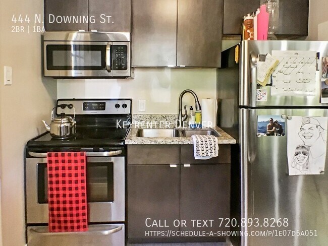 Building Photo - Spectacular 2BD, 1BA Duplex with Off-Stree...