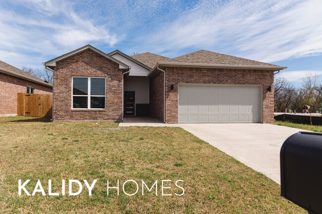 Photo - 512 Remington Ave House