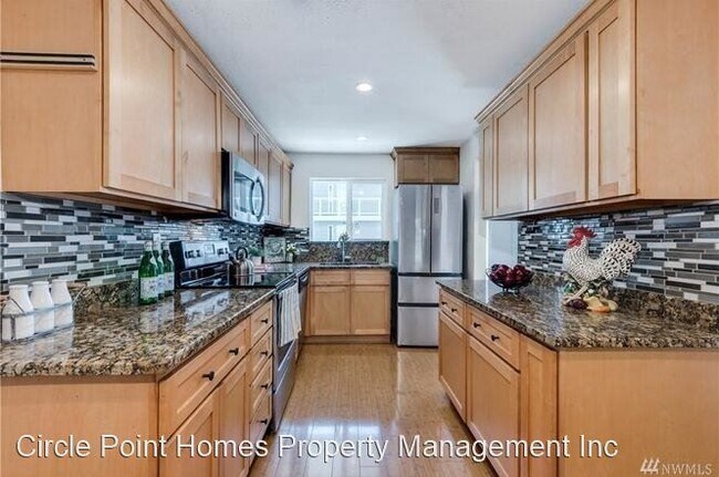 Building Photo - 2 br, 2 bath House - 14537 NE 40th St Unit...