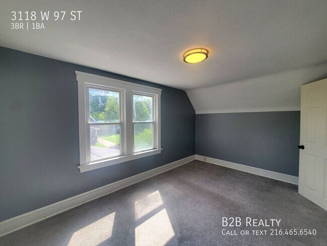 Foto del edificio - 3118 W 97th St