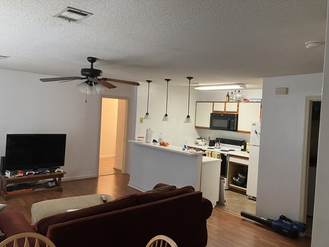 Kitchen/Den - 155 Anderson Hwy