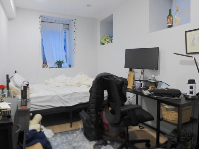 Foto del edificio - 726 Parker St