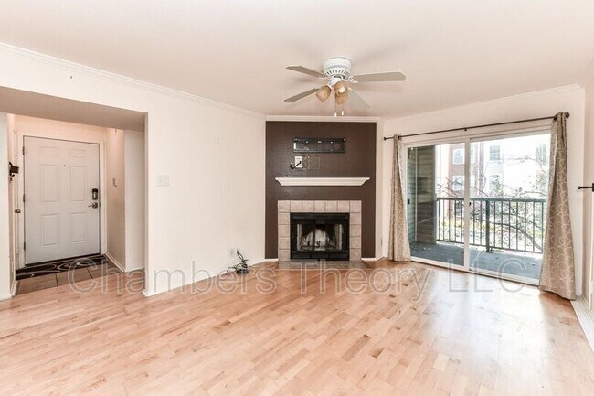 Foto del edificio - 3312 Wyndham Cir