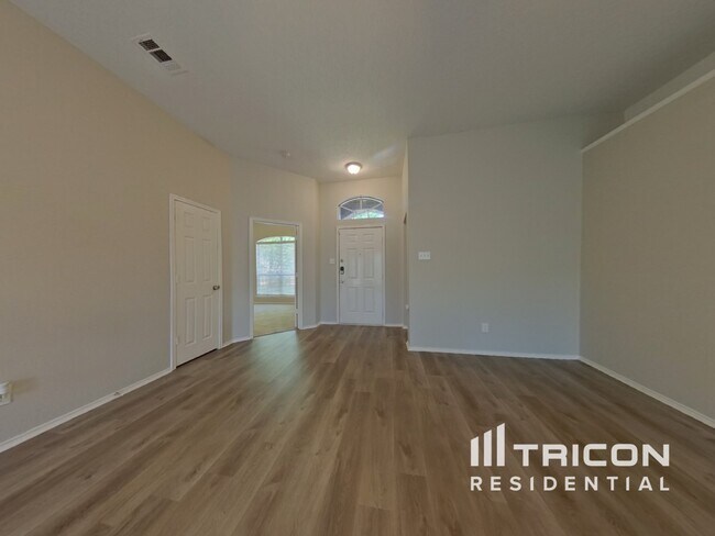 Foto del edificio - 103 E Forestwood Drive Forney TX