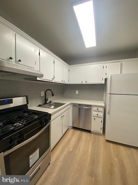 Building Photo - 10029 Mosby Woods Dr