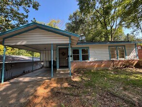 Building Photo - 3506 Ninock St