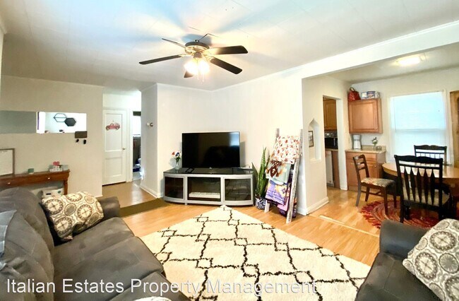Foto del edificio - 4 br, 3 bath House - 1865 Platt St.