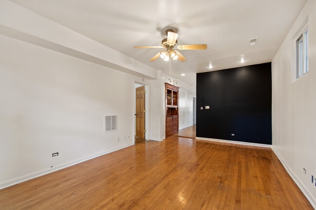 Building Photo - 3125 N Monticello Ave
