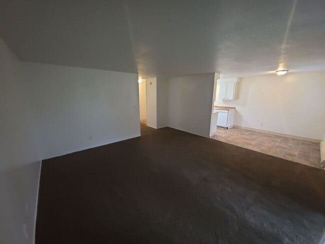 Foto del edificio - 3782 Iberis St NE