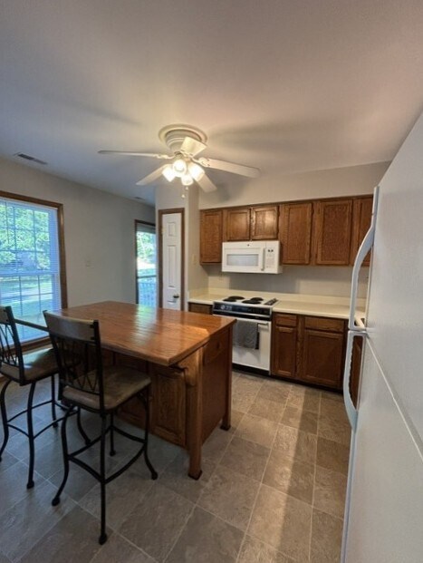 Foto del edificio - 14604 Mill Spring Dr