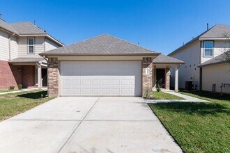 Building Photo - 2521 N Lina Ct