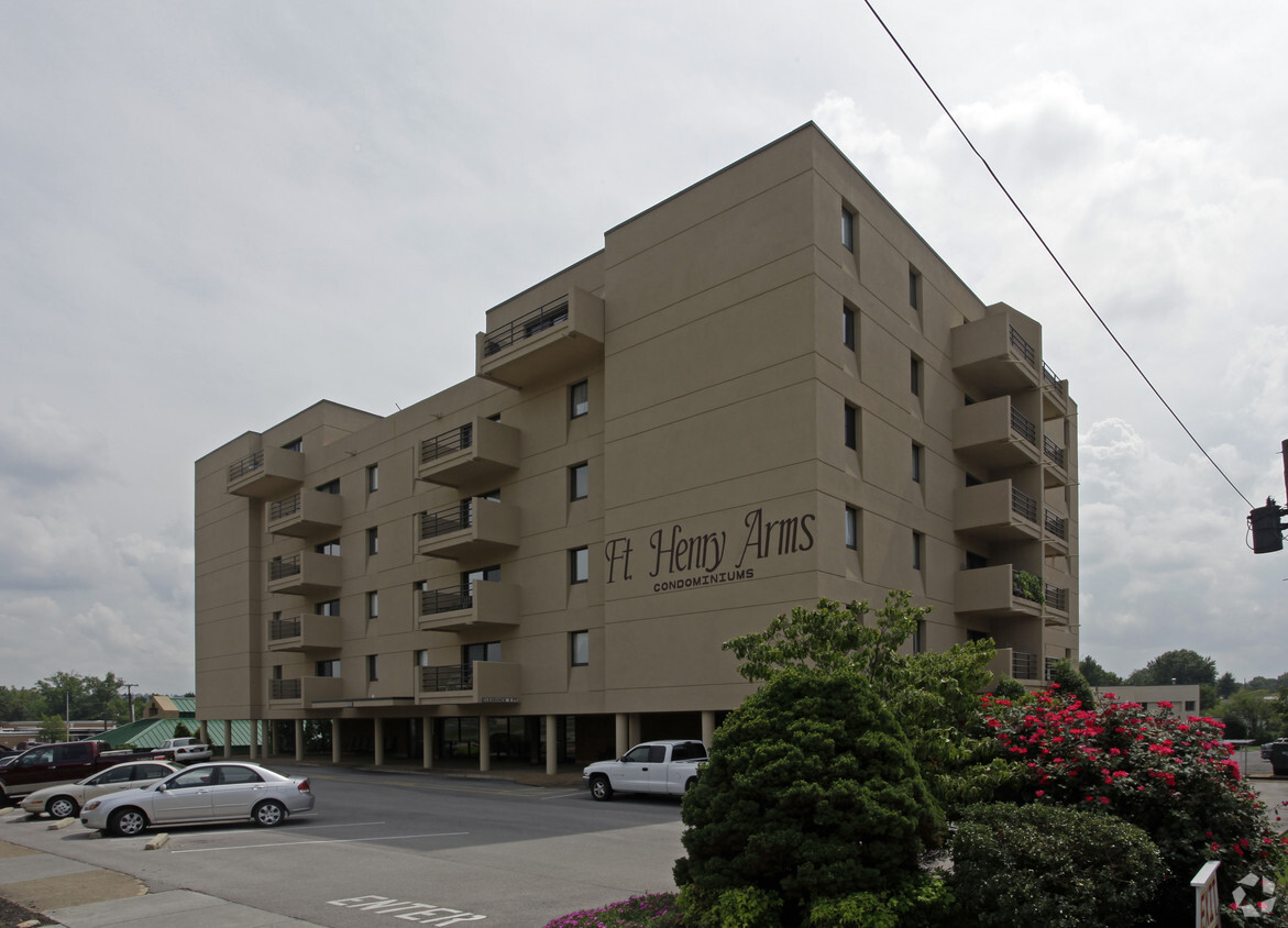 Primary Photo - Ft. Henry Arms Condominiums