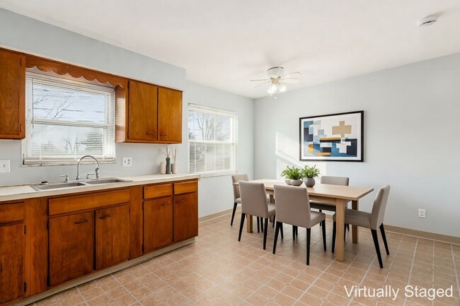 Foto del edificio - 1501 Linwood Ave