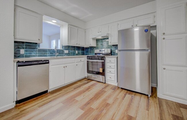 Foto del edificio - 1306 Bonnie Brae St