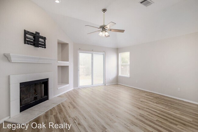 Building Photo - 3 br, 2 bath House - 1212 Bunratty Circle