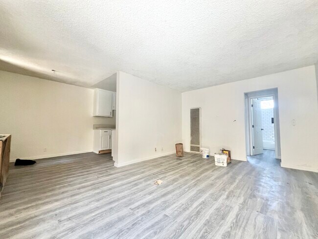 Foto del edificio - 1111 Arapahoe St Los Angeles, CA 90006