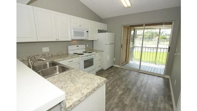 Photo - 176 Reserve Cir Apartments