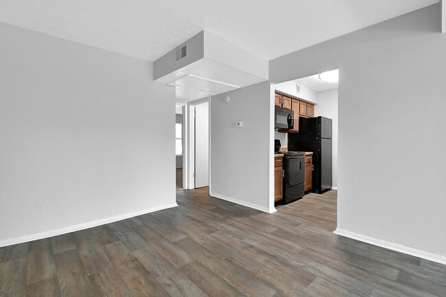 Building Photo - Mariners Village Apartments